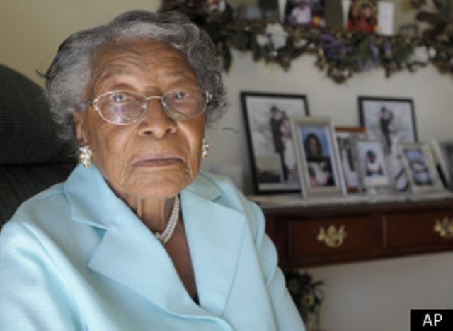 s-RECY-TAYLOR-large300